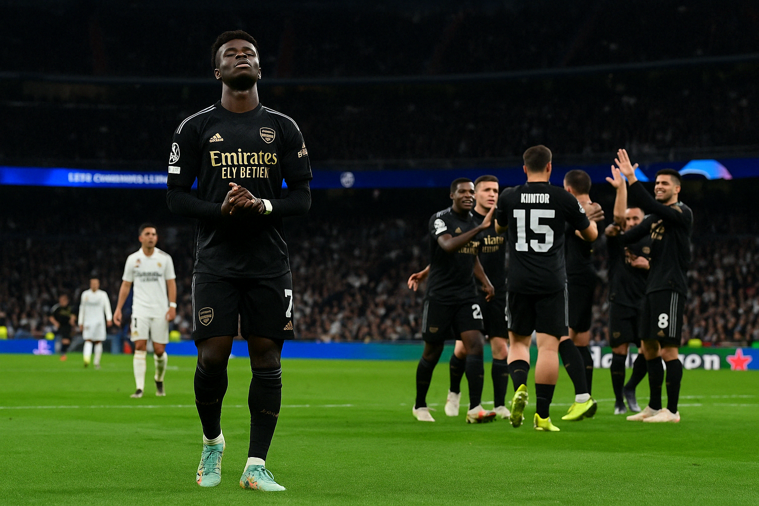 Arsenal ถล่ม Real Madrid ผ่านเข้ารอบรองฯ ยูฟ่า แชมเปี้ยนส์ ลีก ด้วยสกอร์รวม 5-1